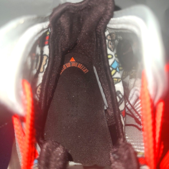 Nike LeBron 19 Fast Food size 8 - Picture 4 of 7